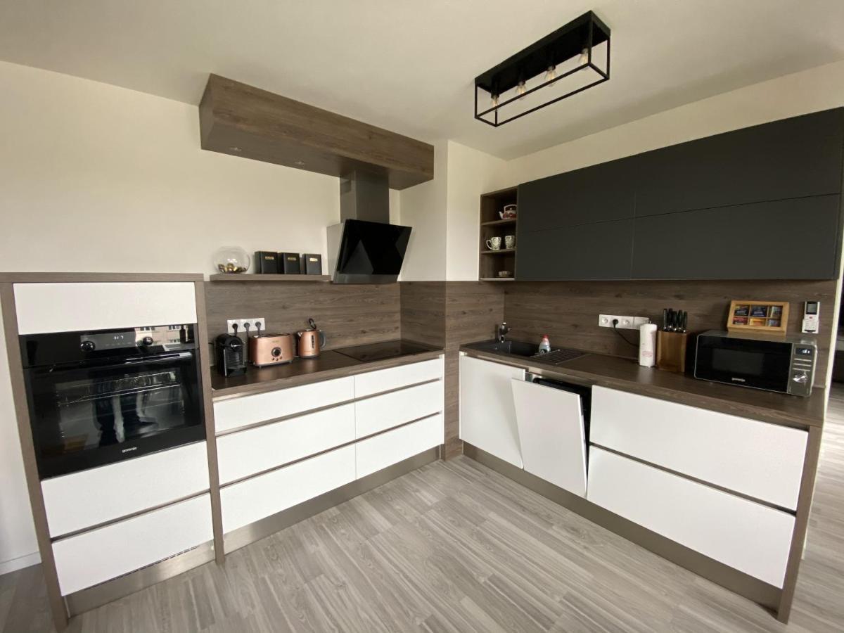 Gng Apartment Košice Exteriör bild