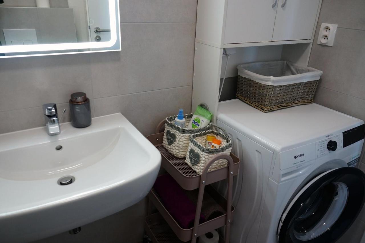 Gng Apartment Košice Exteriör bild